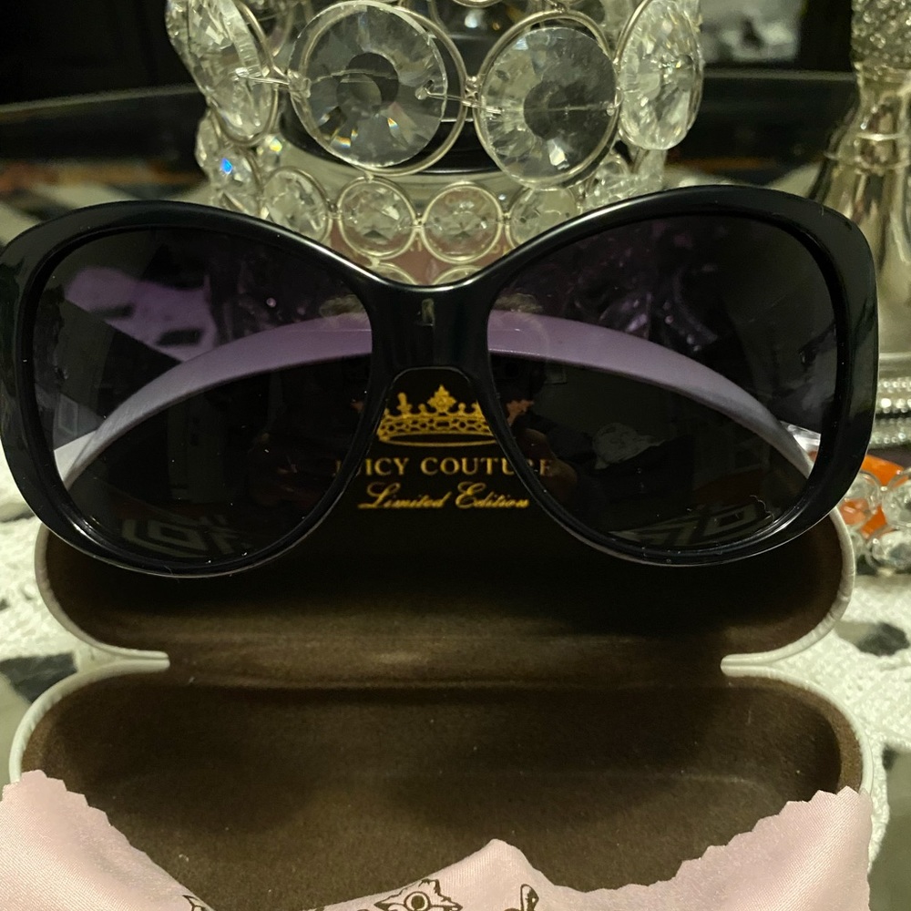 AUTHENTIC JUICY COUTURE ‼️LIMITED EDITION‼️RICH GIRL/S BLACK SUNGLASSES
